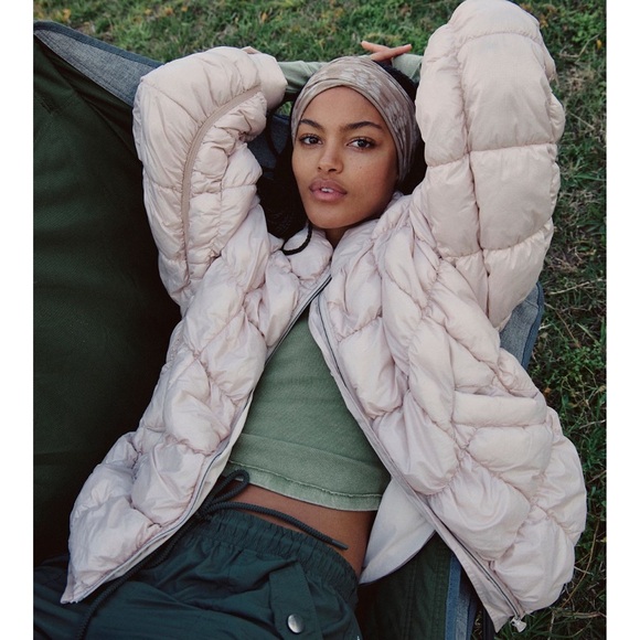NWT Free People x FP Movement Pippa Scrunchy Glossy Packable Puffer Jacket - Picture 4 of 15